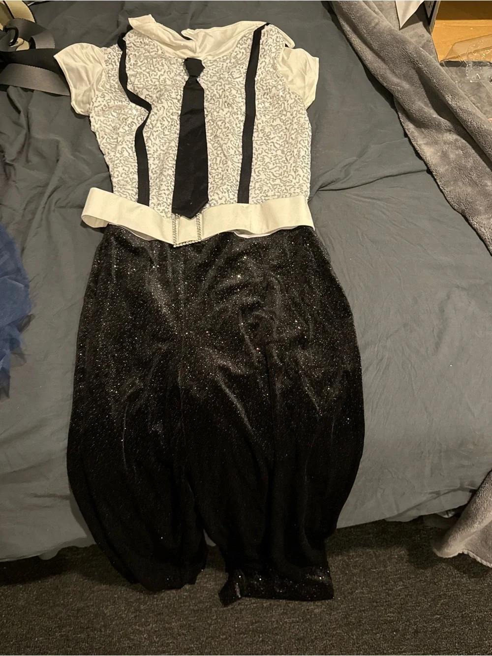 Weissman White and Black Dancewear Leotard with Tie Detail